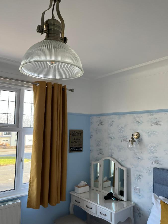 Between The Bays Exclusively For Adults Llandudno Exteriér fotografie